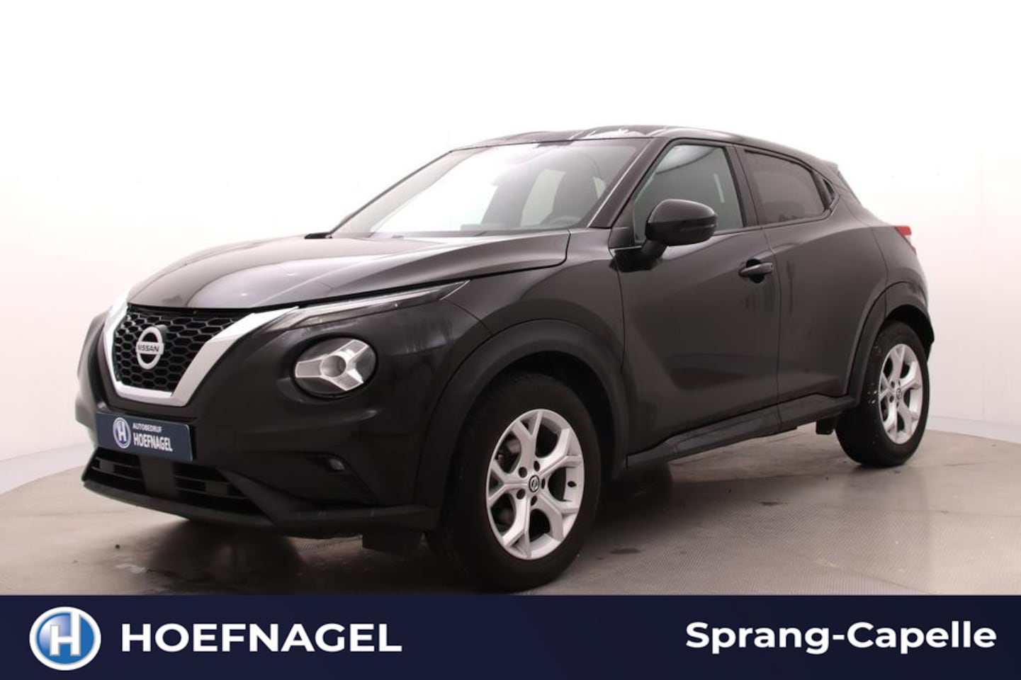 Nissan Juke - 1.0 DIG-T N-Connecta | Navi | Cruise Control | Camera | Stoelverw. | CarPlay - AutoWereld.nl