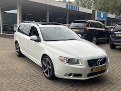 Volvo V70 - 2.0 T5 213pk vijf cilinder LPG Nieuw ACC Keyless Family