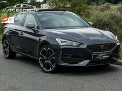 CUPRA Leon - 1.4 e-Hybrid VZ Performance 245PK / PANO / CARPLAY / SFEERVERL / LED / VIRTUAL / NAVI / PD