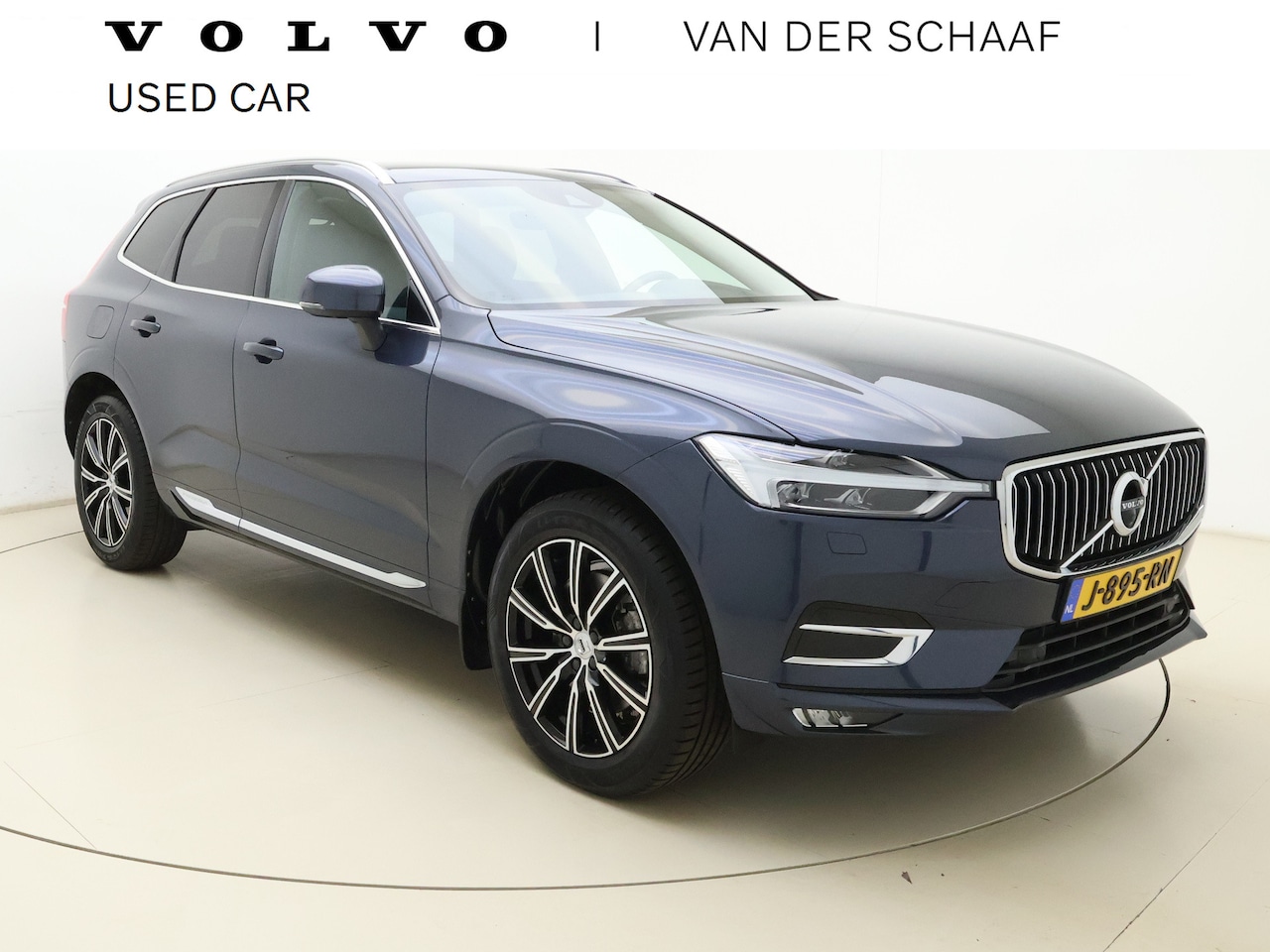 Volvo XC60 - B5 Inscription | Trekhaak | Verwarmde stuurwiel en stoelen/achterbank | 360 Camera | Memor - AutoWereld.nl