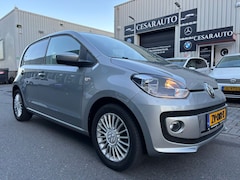Volkswagen Up! - 1.0 high up BlueMotion / 154 DKM / Panoramadak