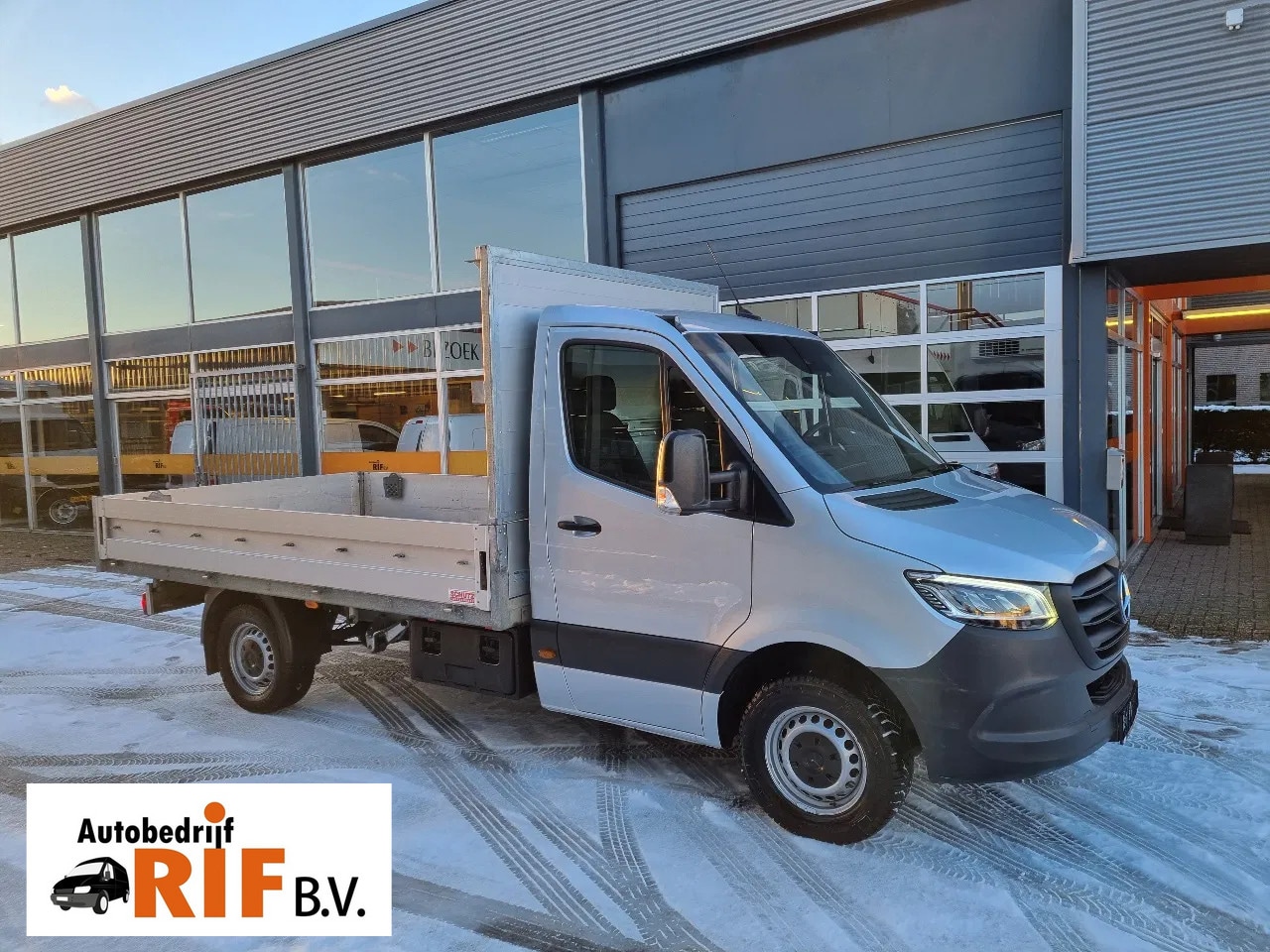 Mercedes-Benz Sprinter - 316 CDI Open laadbak Pritsche AHK 3500 kg Trekhaak Euro 6D - AutoWereld.nl