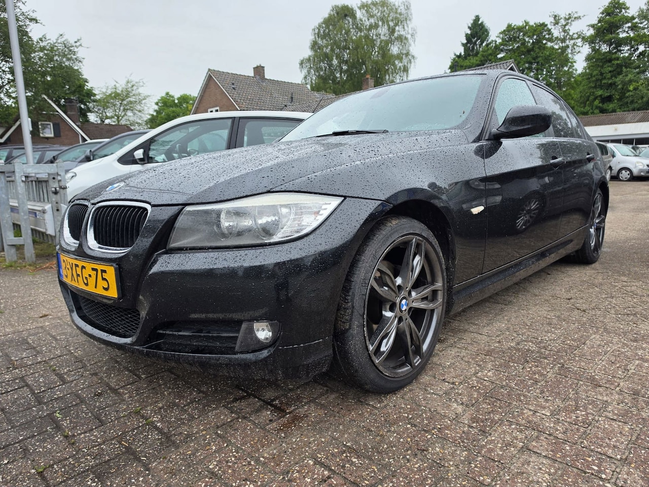BMW 3-serie - 318i 318i - AutoWereld.nl