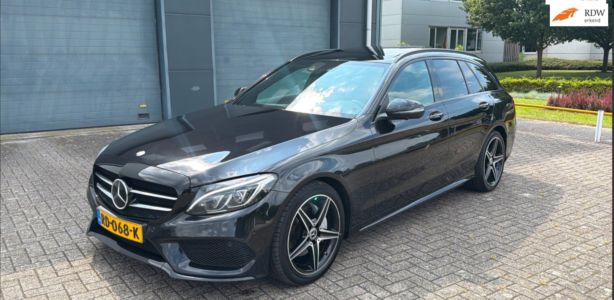 Mercedes-Benz C-klasse Estate - 220 CDI Prestige AMG Pano 2017 Dealer onderhouden - AutoWereld.nl