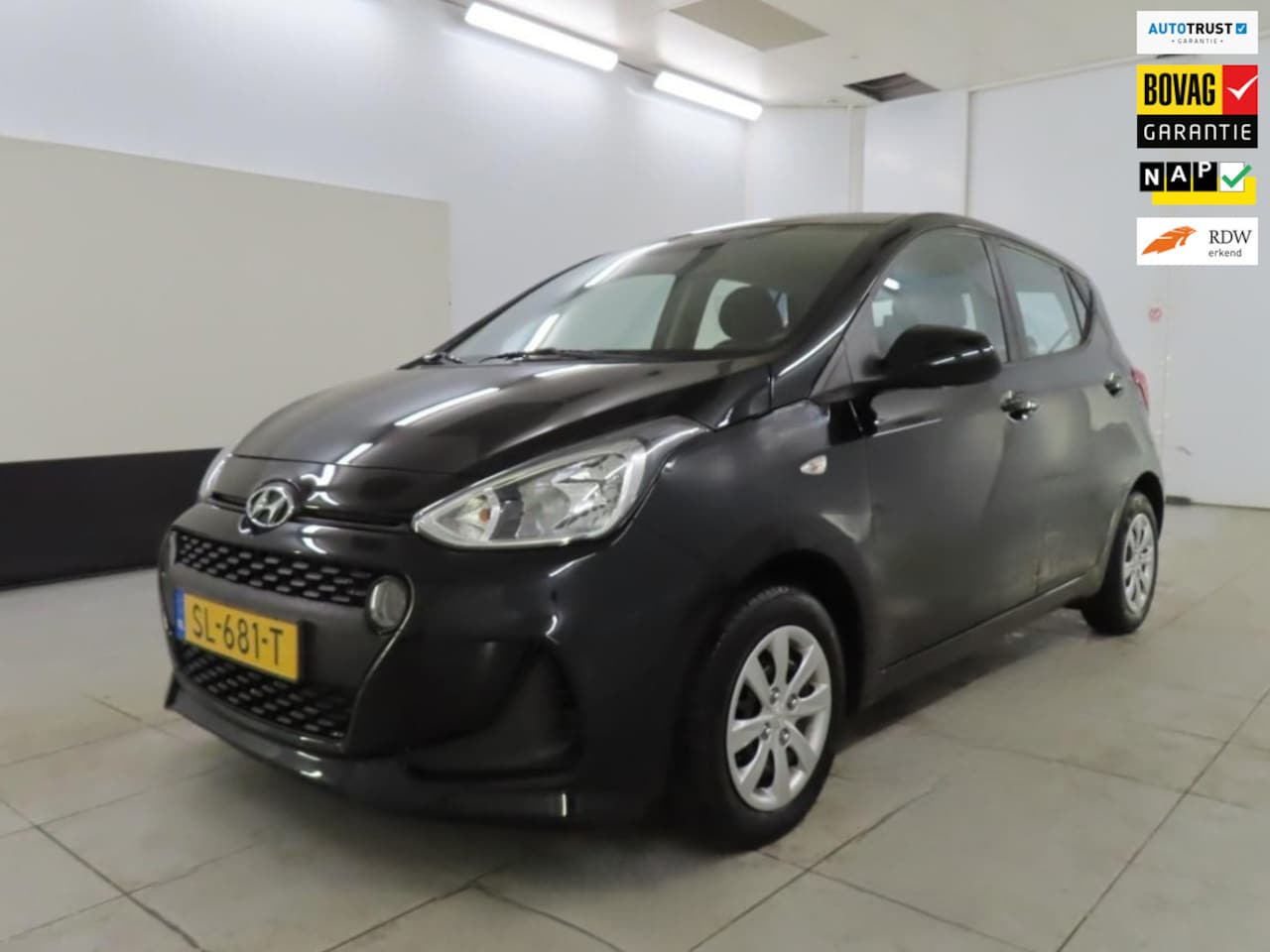 Hyundai i10 - 1.0i Comfort 1e Eig. 32.400 km +NAP NL-auto - AutoWereld.nl