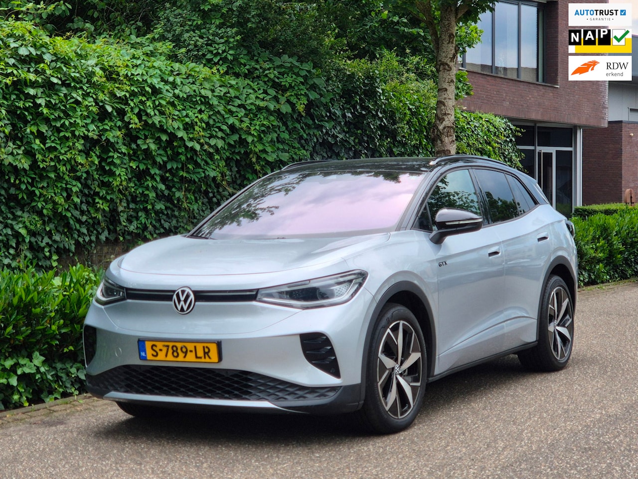 Volkswagen ID.4 - GTX 4Motion 77 kWh 1e Eig. Sport NAP NL CarPlay LED Trekhaak Camera BTW Auto SUV - AutoWereld.nl