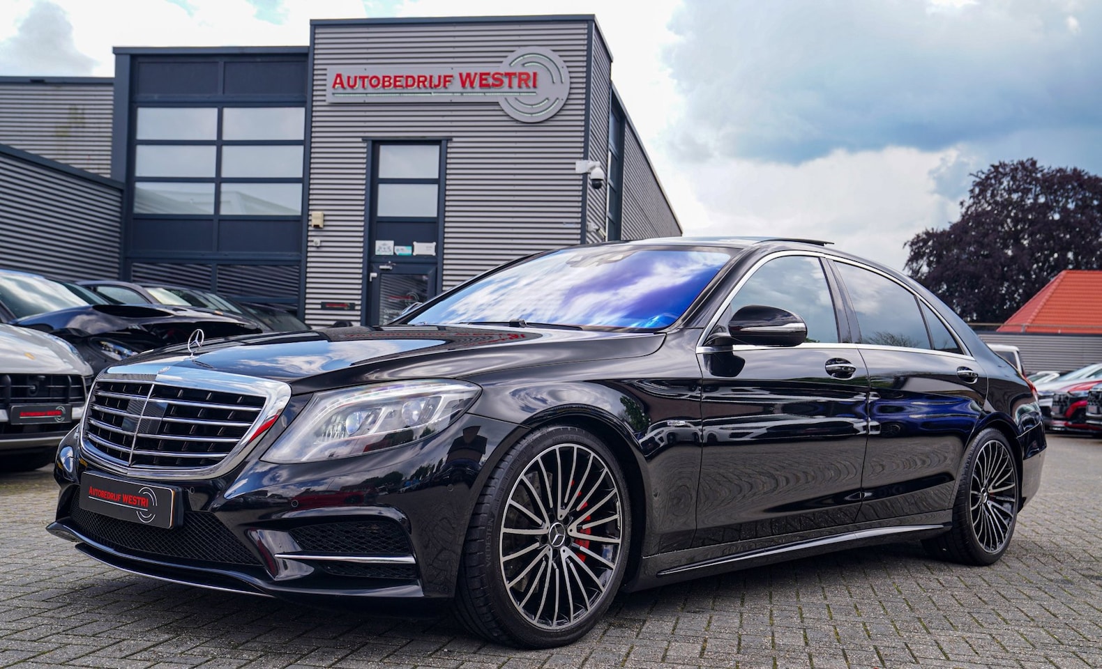 Mercedes-Benz S-klasse - 500 Lang Edition 1 | Nieuwstaat | Burmester | Massage | Stoelverkoeling | DVD schermen | A - AutoWereld.nl