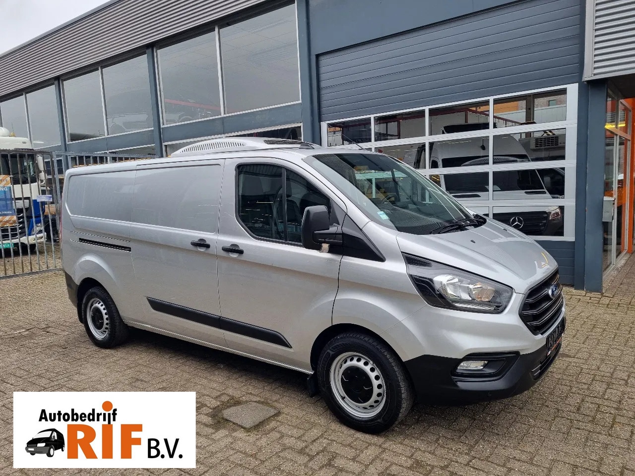 Ford Transit Custom - L2 Koelwagen 2.0 TDCI 170 PK Carrier Viento -18C Euro 6 - AutoWereld.nl