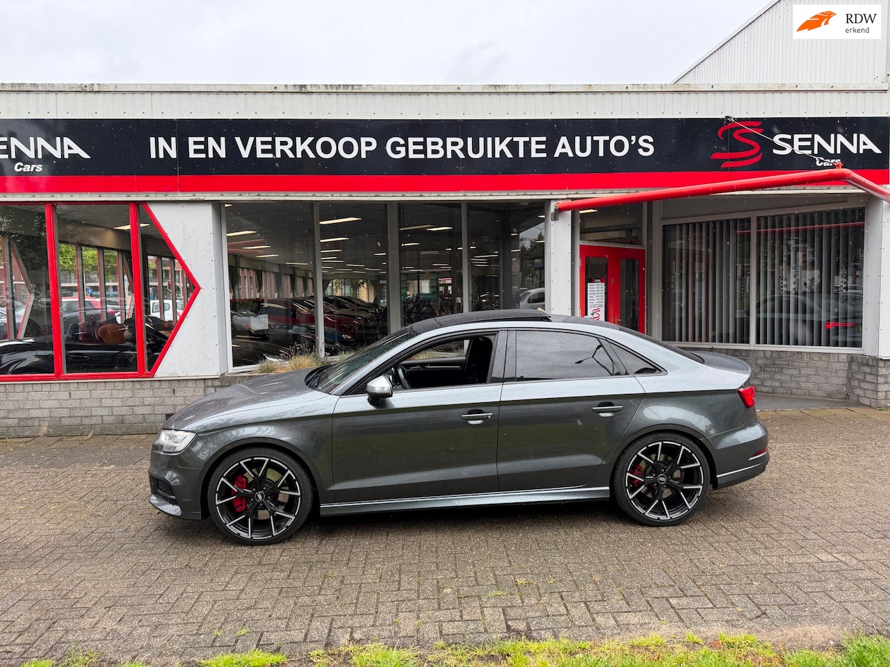 Audi A3 Limousine - 2.0 TFSI S3 Quattro - 310 PK - 2018 - Pano - AutoWereld.nl