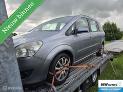 Opel Zafira - 2.2 Cosmo AUTOMAAT Motor kapot