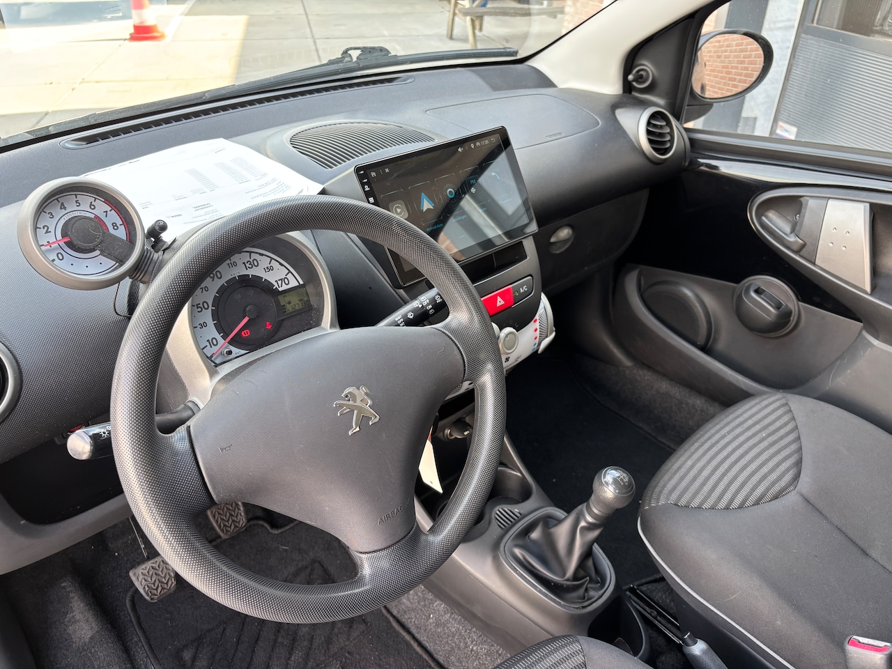 Peugeot 107 - 1.0 Active | Org-NL auto. Airco. El pakket. App-connect.