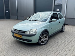 Opel Corsa - 1.2-16V Comfort 139.637 km Jaar Apk