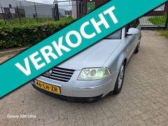 Volkswagen Passat Variant - 1.8 Turbo Sportline CLIMA PDC XENON NAP