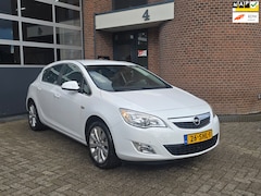 Opel Astra - 1.4 Turbo Cosmo Apk |Nap |Cruise |Airco