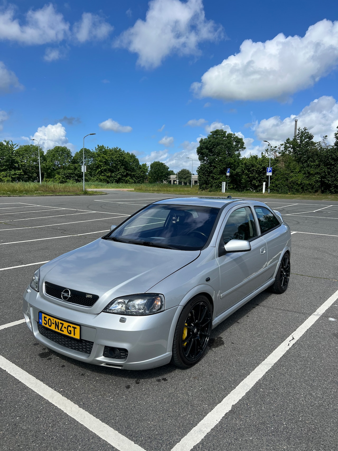 Opel Astra - 2.0-16V OPC - AutoWereld.nl