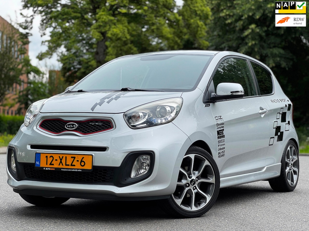 Kia Picanto - 1.2 CVVT ISG Plus Pack|GT-LINE|TREKHAAK|NAVI|LED| - AutoWereld.nl