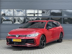 Volkswagen Passat Variant - 1.5 eTSI R-LINE BUSINESS I WINTERPAKKET I SCHUIF/KANTELDAK I 360° CAMERA I GROOT SCHERM