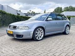 Audi A4 Avant - 2.7 V6 Quattro RS4 - ONLINE AUCTION