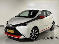 Toyota Aygo - 1.0 VVT-i x-clusiv 5drs|Camera|Cruise Control|Airco|LM 15 inch|NL-AUTO|