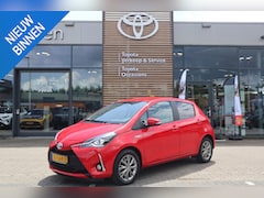 Toyota Yaris - 1.5 HYBRID DYNAMIC NL-AUTO NAVI LM-VELGEN LED PRIVACY-GLASS KEYLESS NAVI DAB+