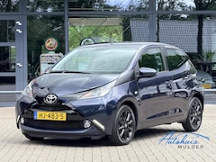 Toyota Aygo - 1.0 VVT-i x-play | Automaat | Camera | Bluetooth | Dealer Onderhouden