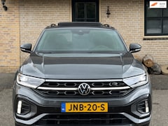 Volkswagen T-Roc - 1.5 TSI DSG R-Line | PANO | ACC |NAVI |LED