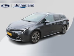 Toyota Corolla Touring Sports - 1.8 Hybrid First Edition | Trekhaak | Adaptieve Cruise Control | Stoelverwarming | 17 Inch