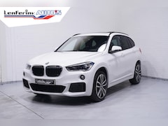 BMW X1 - sDrive18d M Sport Panodak Head-up Leder Camera Afn. trekhaak PDC v+a