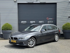BMW 3-serie Touring - 320d EfficientDynamics Edition High Executive Upgr | Navigatie | Climate Control | Stoelve