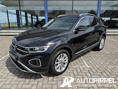Volkswagen T-Roc - 1.5 TSI Style DSG | Trekhaak | IQ.Light | ACC | massagefunctie | App-conn