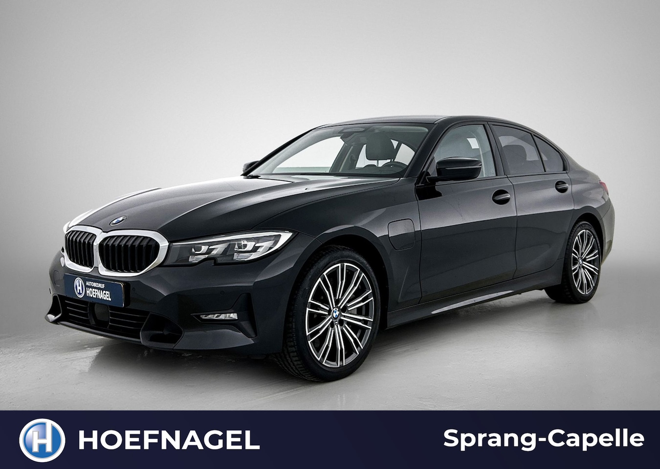 BMW 3-serie - 330e Sport Line | Adaptive Cruise | Trekhaak | Stoelverw. | CarPlay - AutoWereld.nl
