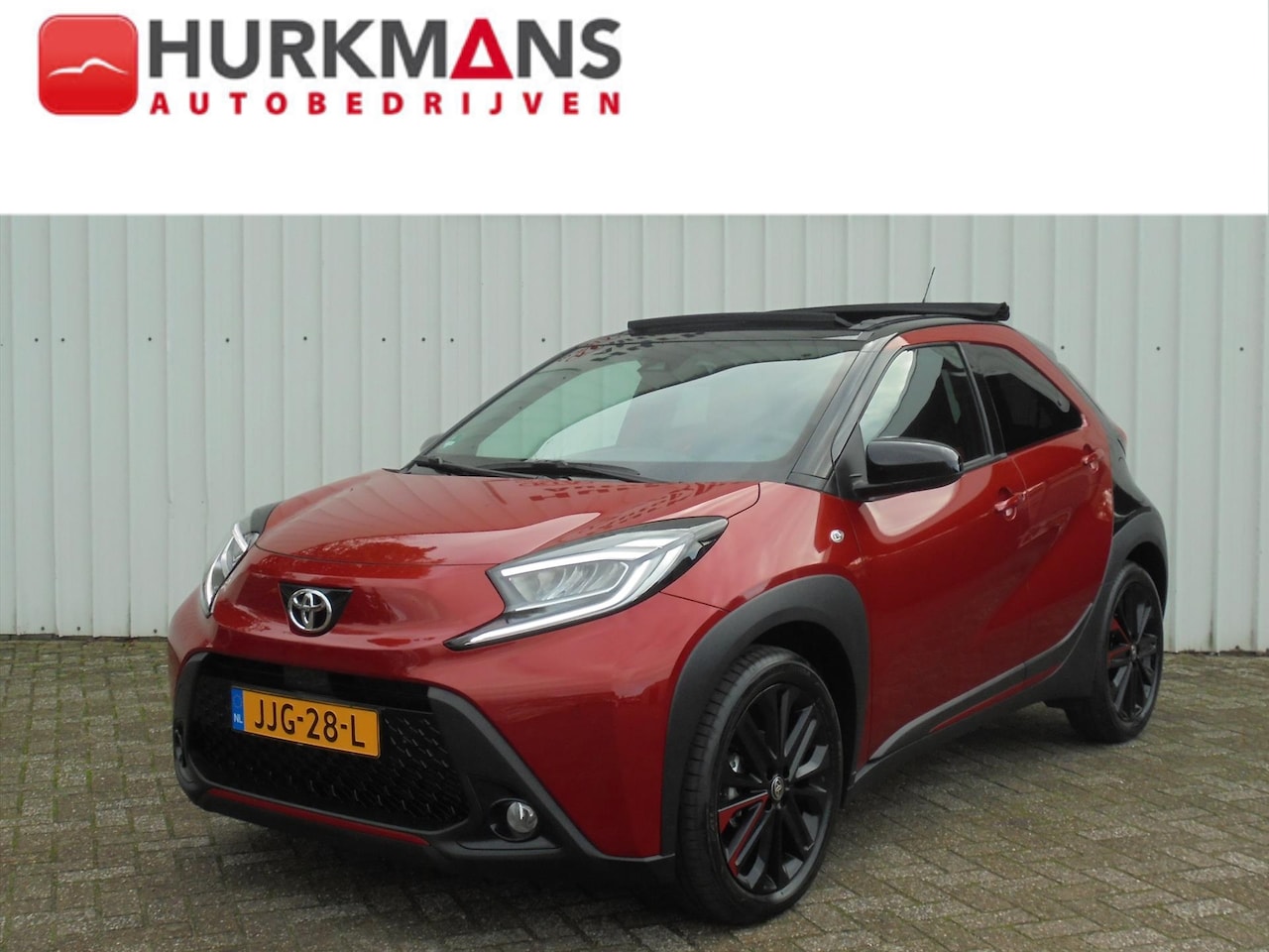 Toyota Aygo X - 1.0 VVT-i AUTOMAAT CABRIODAK CLIMATE CONTROL - AutoWereld.nl