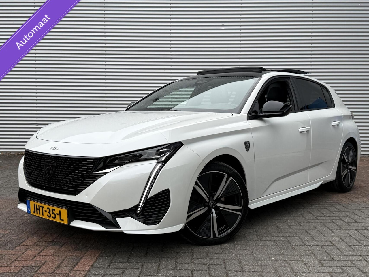 Peugeot 308 - 1.2 PureTech Active Pack Carplay Pano Cruis 2023 Eerste Eigenaar Vol opties Parelmoer Led - AutoWereld.nl