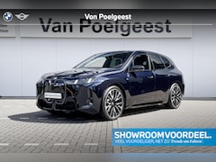 BMW iX - xDrive M70 | Comfort Pack | Innovation Pack | Trekhaak | 23" LM | Sky lounge