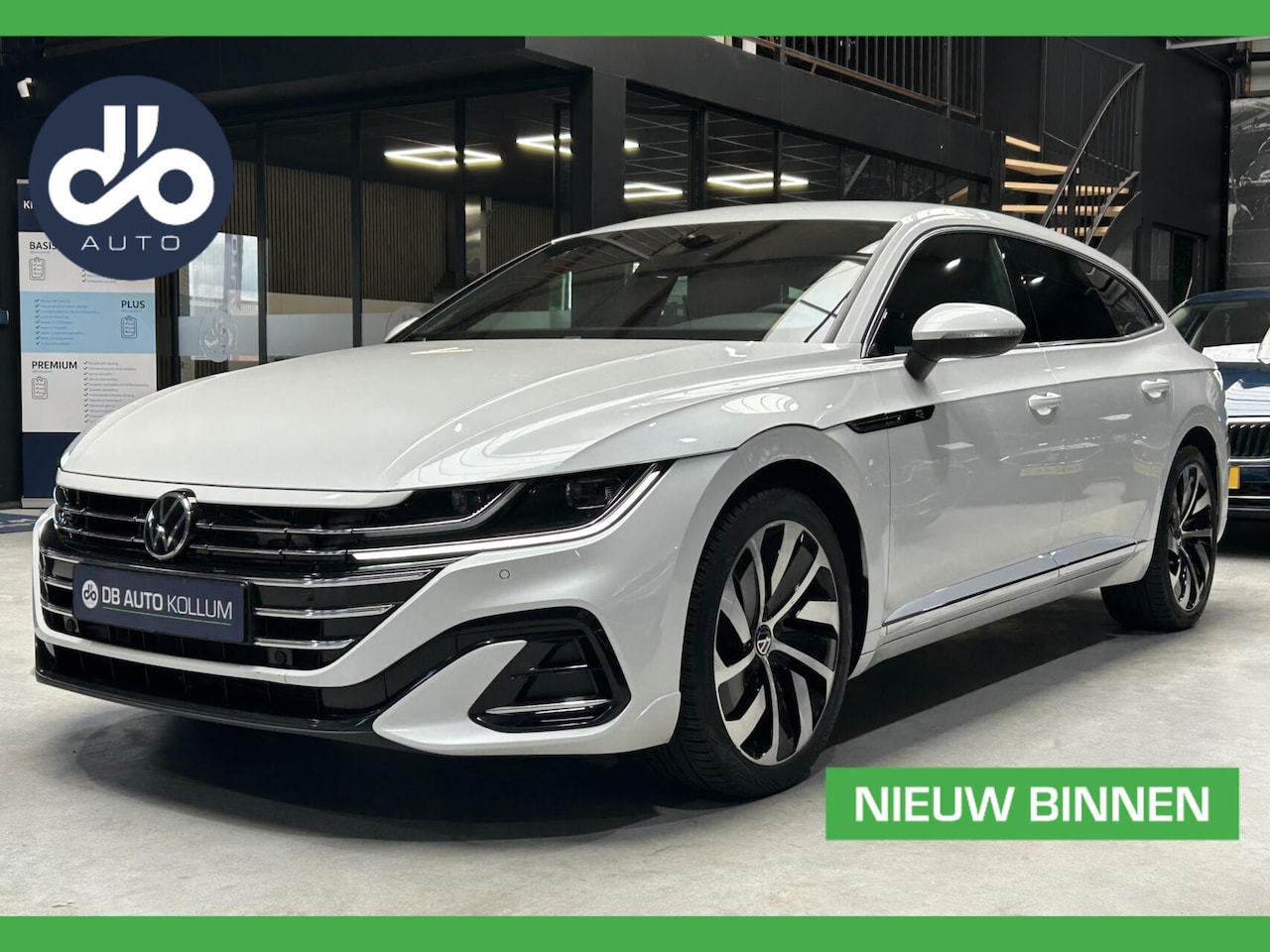 Volkswagen Arteon Shooting Brake - 1.4 TSI eHybrid R-Line Business+ DIGI DISPLAY I TREKHAAK I FULL LED| SOH 94% - AutoWereld.nl