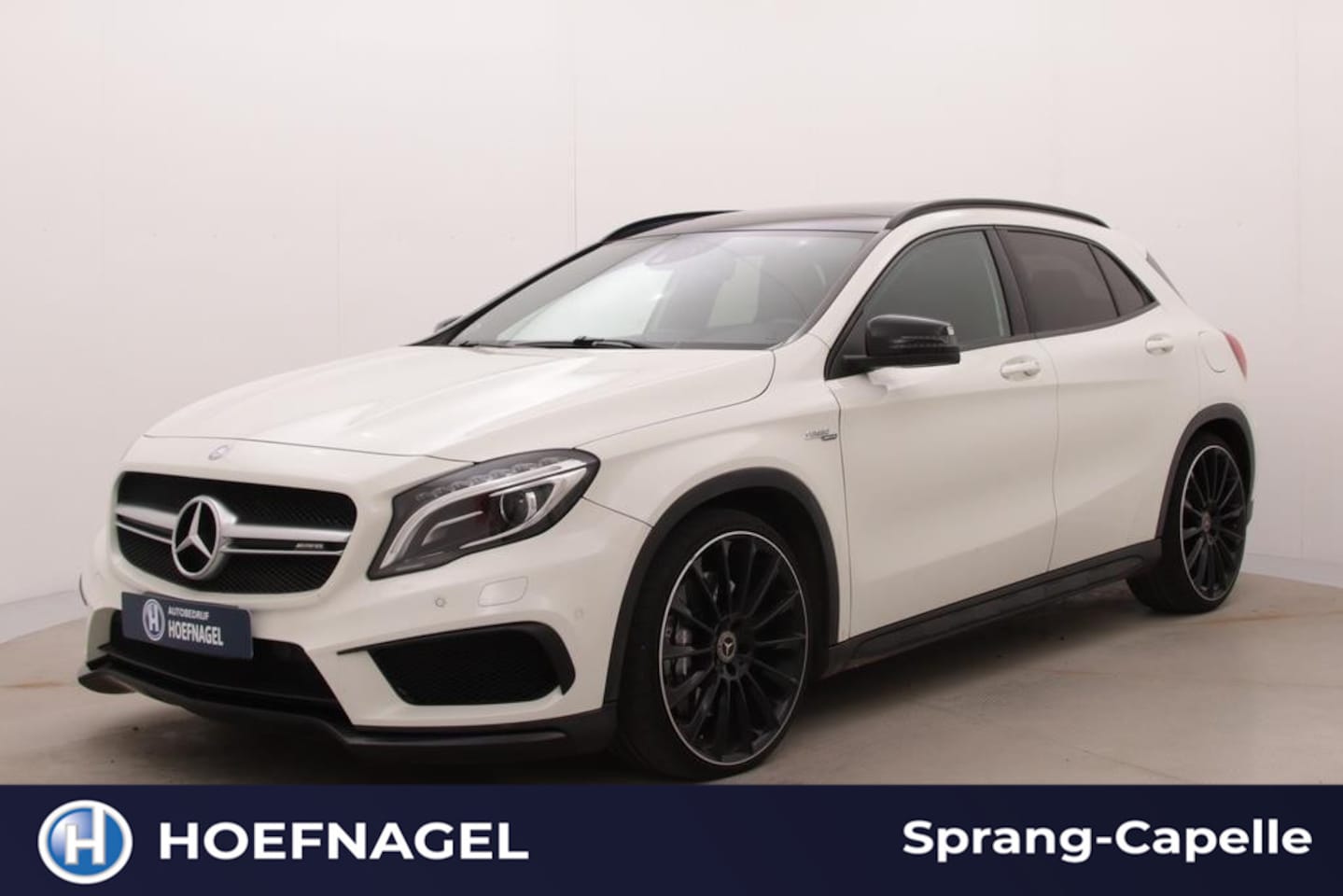 Mercedes-Benz GLA-Klasse - AMG 45 4MATIC | Pano | Camera | 20 inch | - AutoWereld.nl