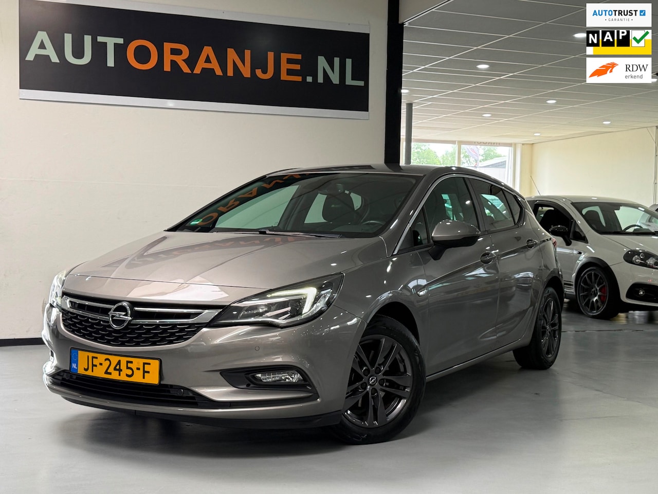 Opel Astra - 1.0 Edition-Clima-Cruise-Navi-APK-NAP!! - AutoWereld.nl