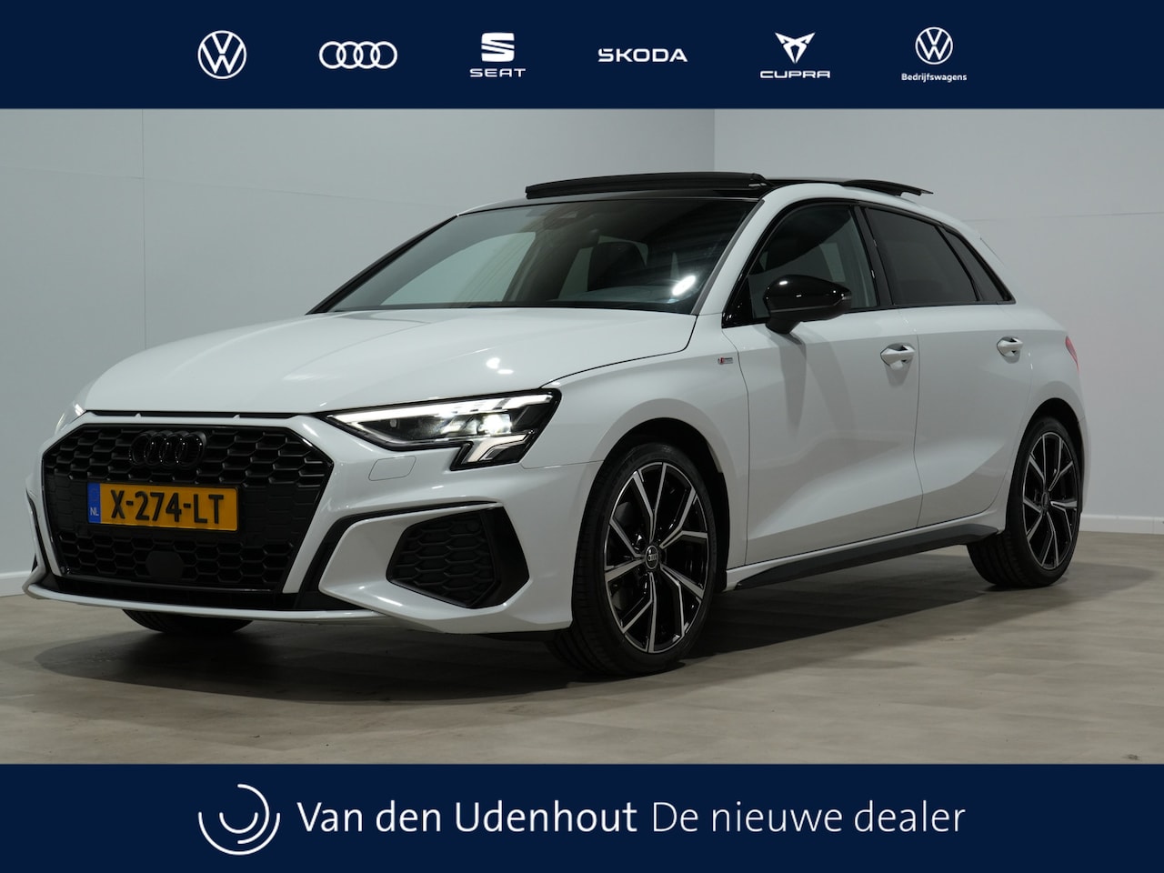 Audi A3 Sportback - 30 TFSI 110pk S-tronic S-line Matrix-LED | Panorama | Audi Sound | 18''Lm 10 - AutoWereld.nl