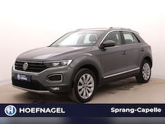 Volkswagen T-Roc - 1.5 TSI Sport | Trekhaak | Camera | Adaptive Cruise | Stoel-/Stuurverwarming | Digital Das