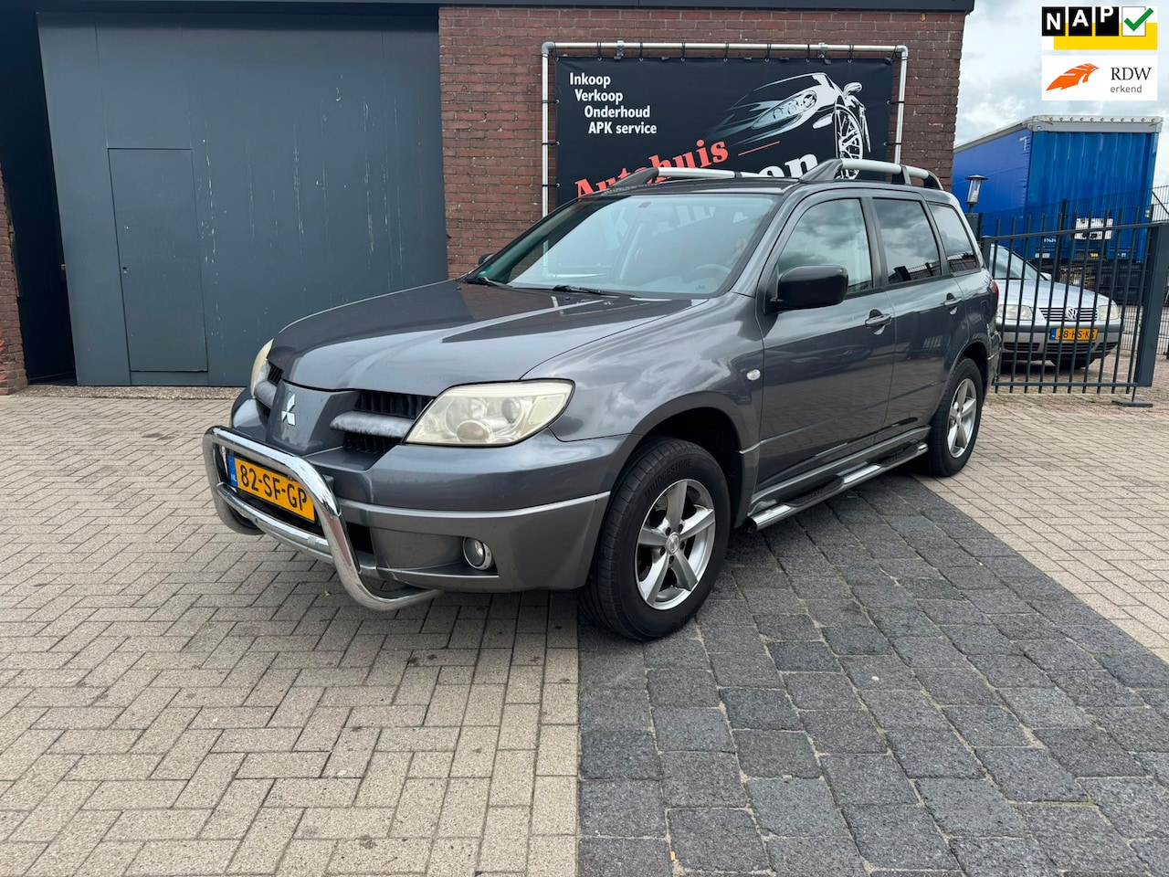 Mitsubishi Outlander - 2.0 Invite plus 2.0 Invite plus G3 - AutoWereld.nl