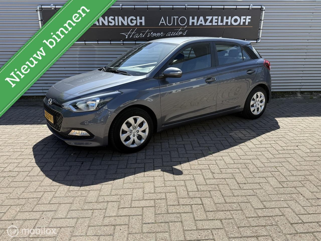Hyundai i20 - 1.2 HP i-Motion Comfort Slechts 93.134km | Camera | PDC Achter | Airco | Navigatie | Cruis - AutoWereld.nl