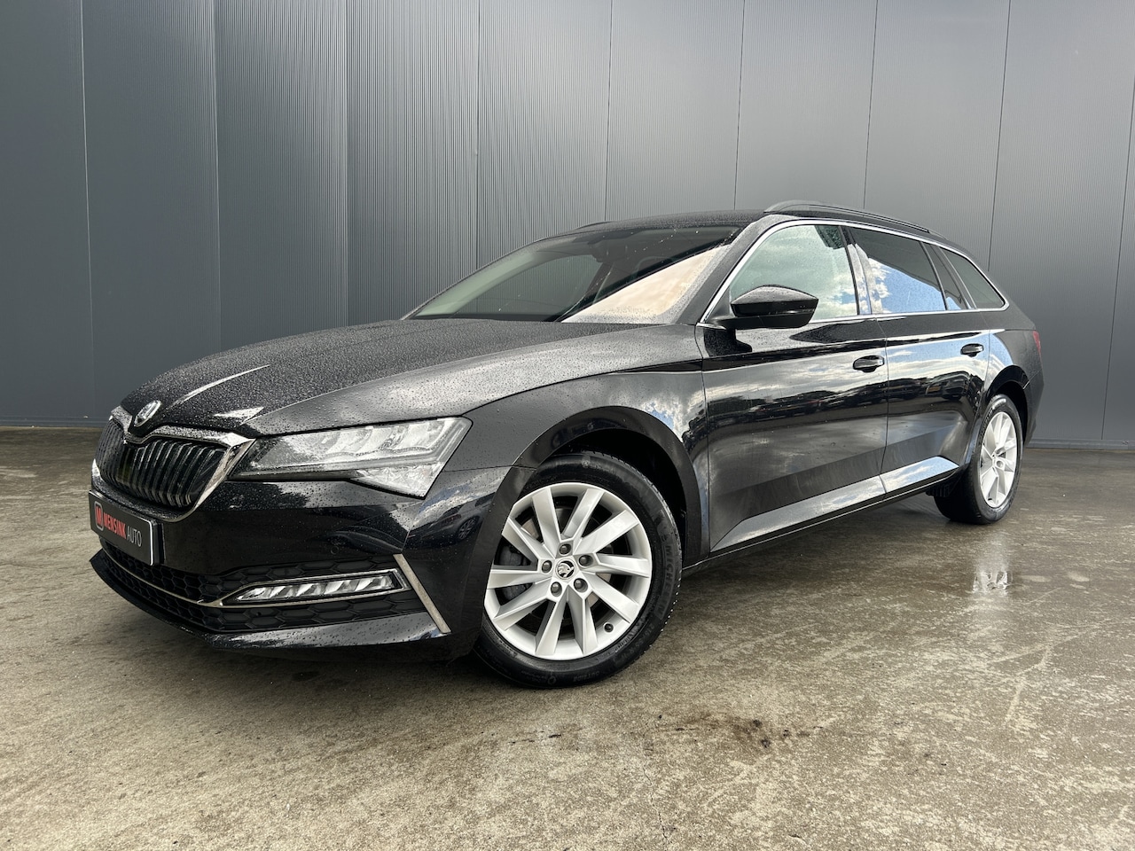 Skoda Superb - 1.4 TSI iV PHEV 1e EIGENAAR MEMORY STOEL CAMERA NAVI CRUISE ECC LMV - AutoWereld.nl