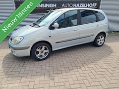 Renault Scénic - 1.6-16V Expression Automaat APK 05-2027 | LM Velgen | Trekhaak | Airco | NIEUWE APK T/M 05
