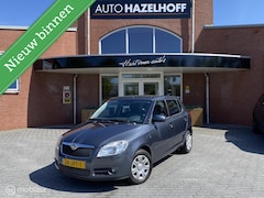Skoda Fabia - 1.6-16V Ambition Automaat met 82.111Km | Cruise Control | Trekhaak | Airco | Bluetooth rad