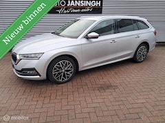 Skoda Octavia Combi - 1.0 TSI Business Edition NIEUW MODEL | Clima | Cruise control | LM Velgen | Ndl auto | Nav