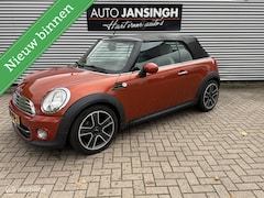MINI Cabrio - 1.6 Cooper Chili Automaat | Stoelverwarming | Leer | Harman/Kardon | LM Velgen | PDC Achte