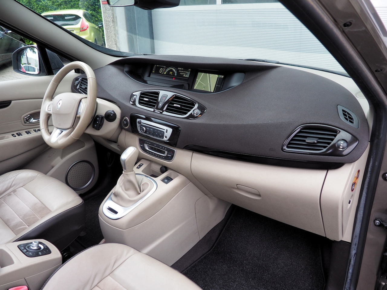 Renault Grand Scénic - 2.0 16V Privilège LUXE ! SCHUIFD. TREKH.