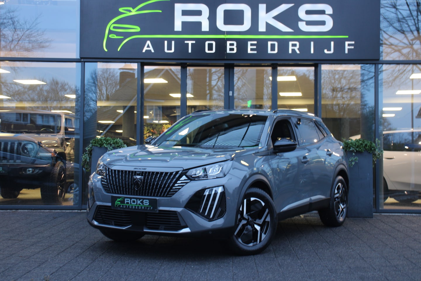 Peugeot 2008 - 1.2 PureTech 100 Allure 1.2 PureTech 100 Allure - AutoWereld.nl