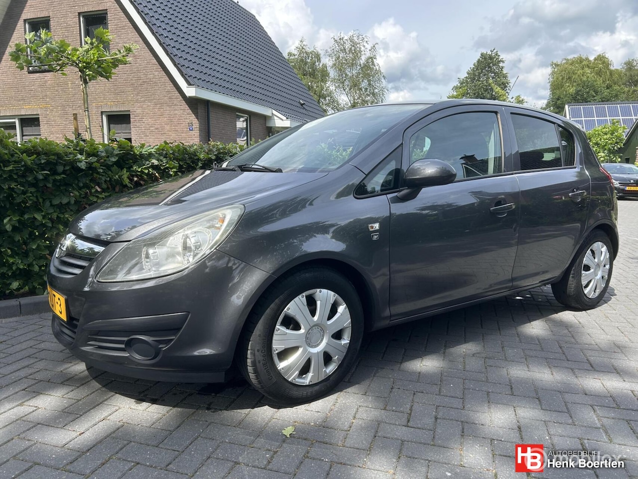 Opel Corsa - 1.2-16V '111' Edition 1.2-16V '111' Edition - AutoWereld.nl
