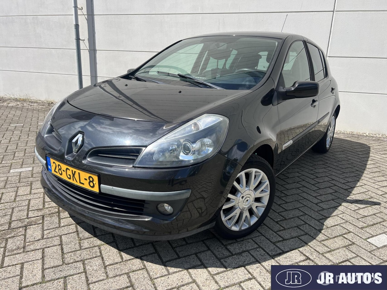 Renault Clio - 1.2 TCE Rip Curl 1.2 TCE Rip Curl - AutoWereld.nl